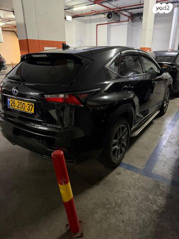 מודעת רכב לקסוס NX