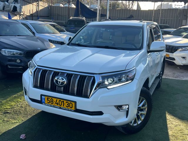 מודעת רכב טויוטה לנד קרוזר