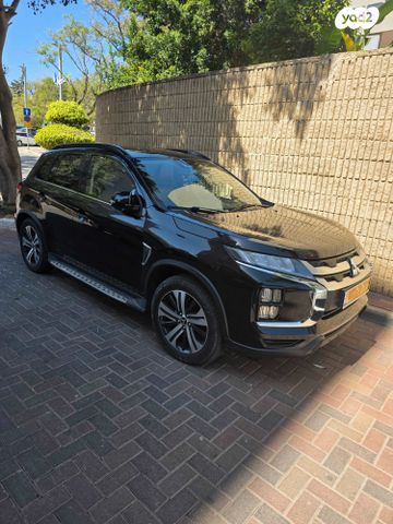 מודעת רכב מיצובישי ASX