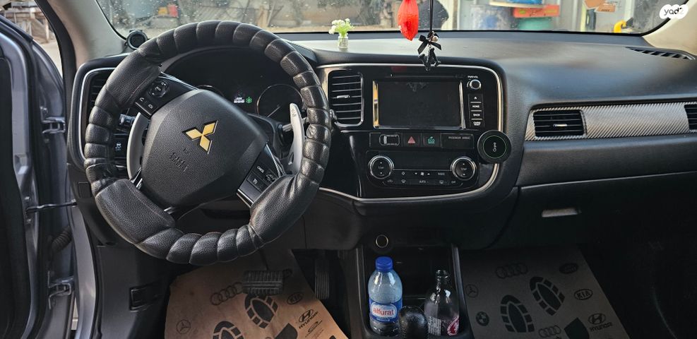 מודעת רכב מיצובישי אאוטלנדר