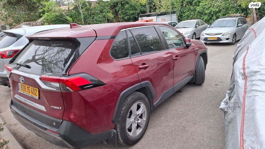 מודעת רכב טויוטה RAV4