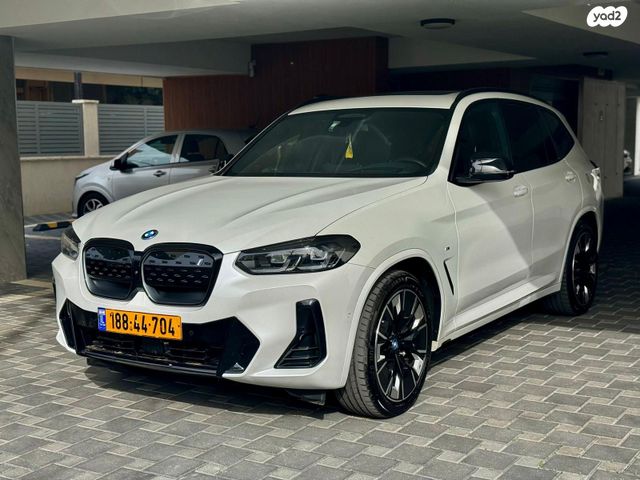 מודעת רכב ב מ וו iX3