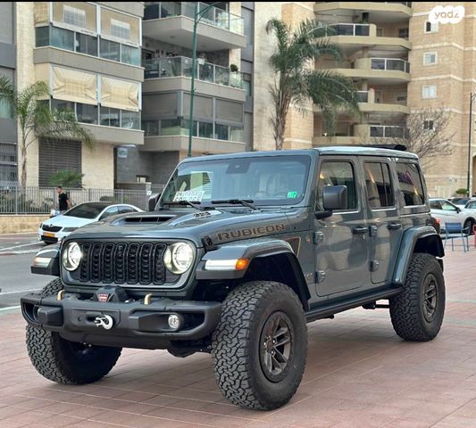 מודעת רכב ג'יפ רנגלר