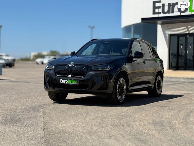 מודעת רכב ב מ וו iX3