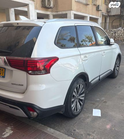 מודעת רכב מיצובישי אאוטלנדר