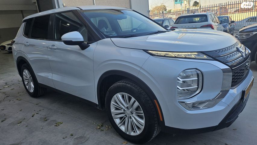 מודעת רכב מיצובישי אאוטלנדר