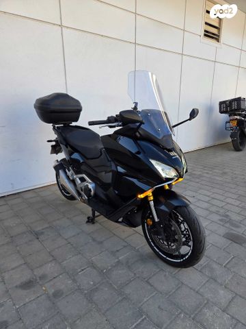 מודעת רכב הונדה פורזה 750