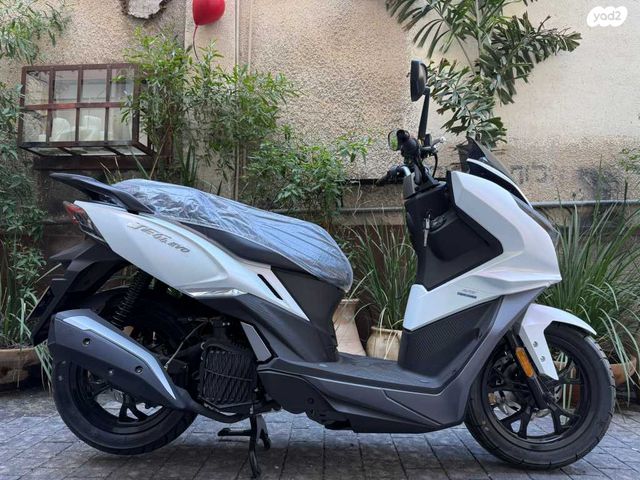 מודעת רכב סאן יאנג Jet 14 EVO