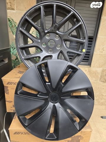 feedItemObj.data.row_1