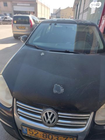 feedItemObj.data.row_1