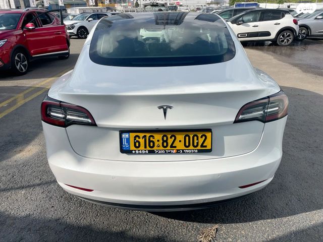 מודעת רכב טסלה מודל 3 2