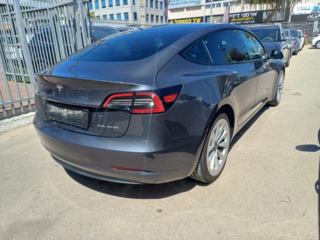 מודעת רכב טסלה מודל 3 2