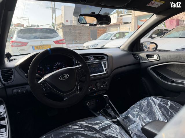 מודעת רכב יונדאי i20 2
