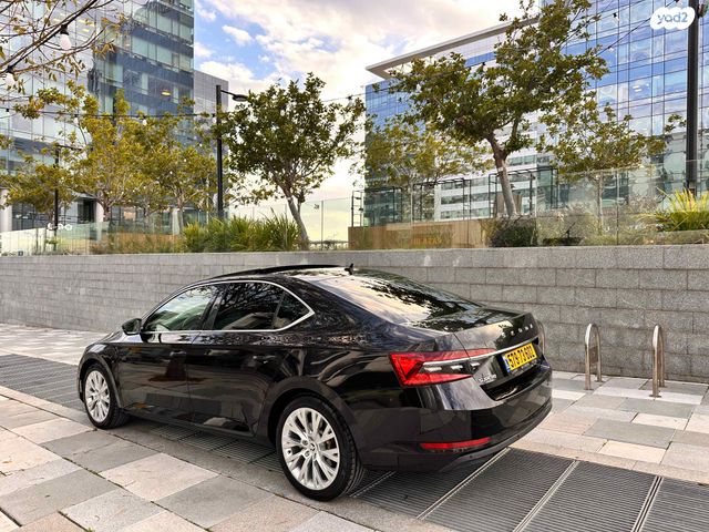 מודעת רכב סקודה סופרב