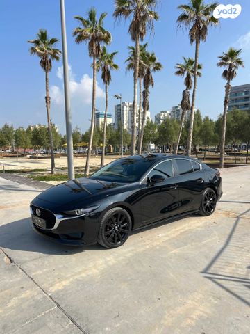 מודעת רכב מאזדה 3