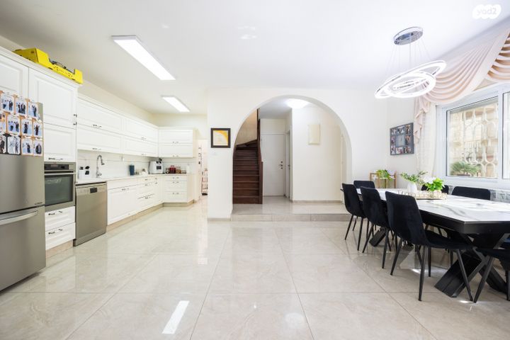 אליעזר הופיין 