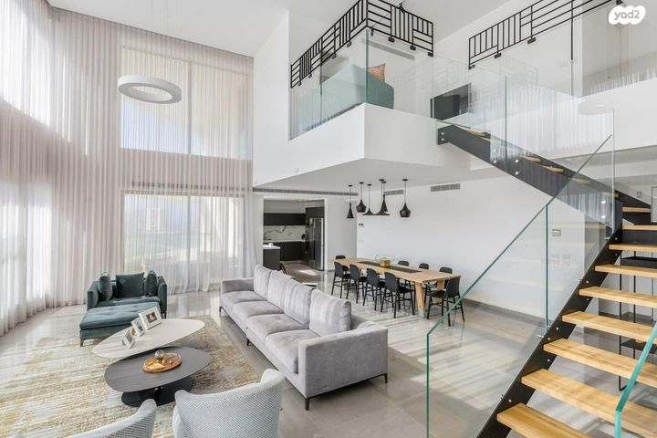 דופלקס, תל אביב יפו