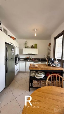 דירה למכירה בתל אביב יפו (תיווך) — 2