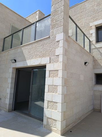 דירה למכירה בירושלים (תיווך) — 2
