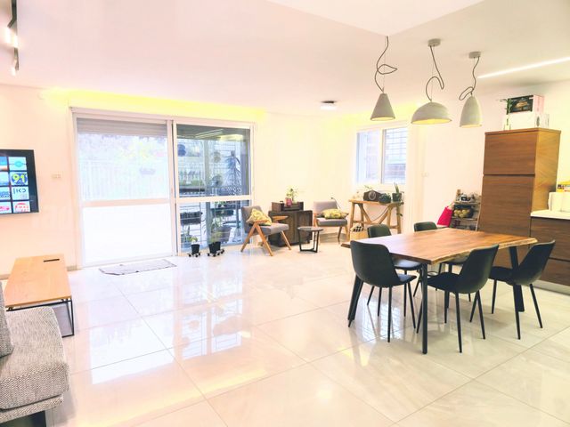 דירת גן למכירה בירושלים (תיווך) — 2