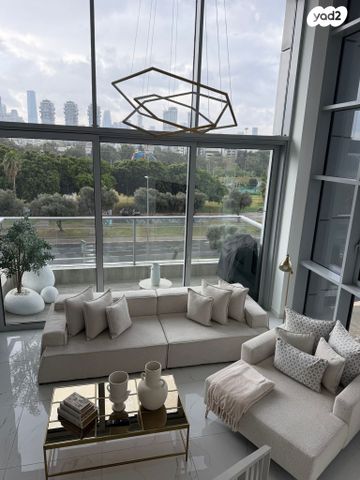 מודעת נכס, שדרות לוי אשכול, כוכב הצפון, תל אביב יפו