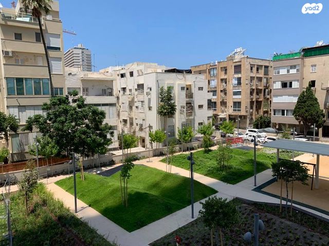 ארלוזורוב 17