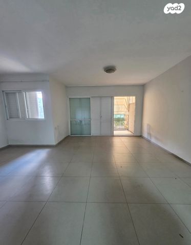 מודעת נכס, ויצמן, למפרט, כפר סבא