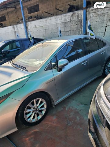 מודעת רכב טויוטה קורולה