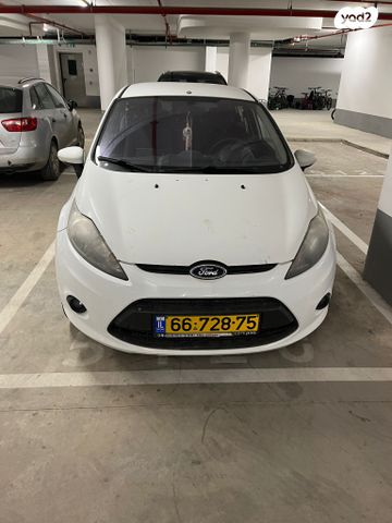 מודעת רכב פורד פיאסטה