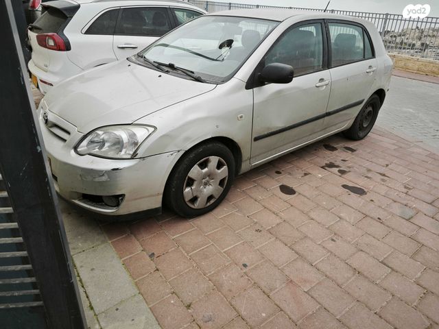 מודעת רכב טויוטה קורולה