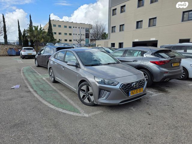 מודעת רכב יונדאי איוניק