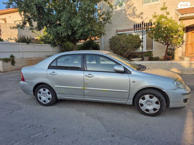 מודעת רכב טויוטה קורולה