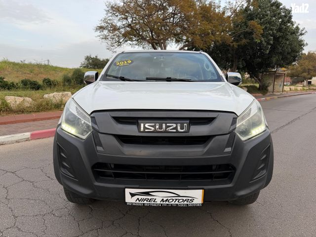מודעת רכב איסוזו די-מקס 2