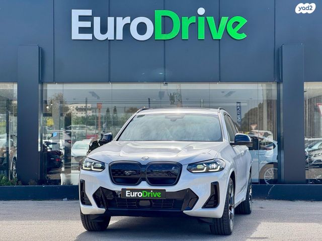 מודעת רכב ב מ וו iX3