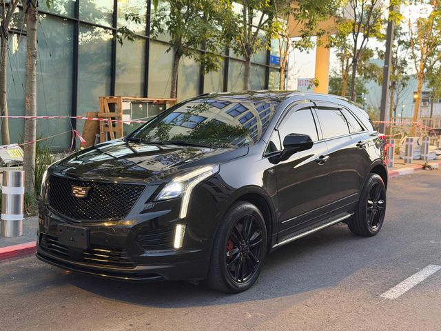 מודעת רכב קאדילק XT5