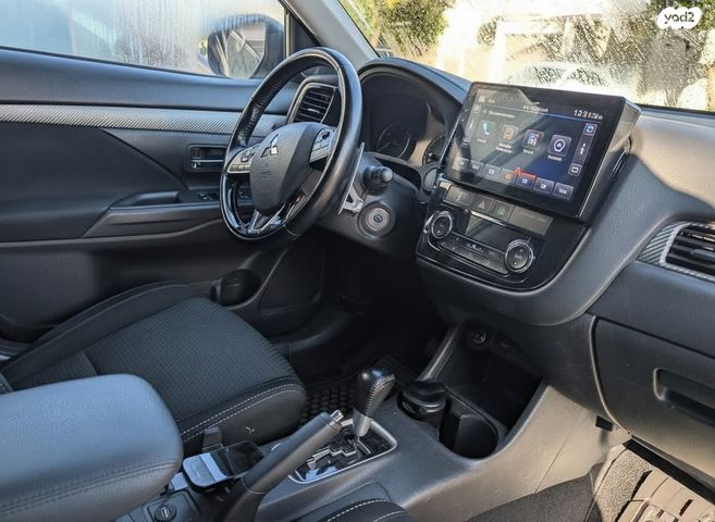 מודעת רכב מיצובישי אאוטלנדר