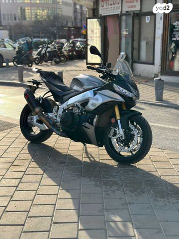 מודעת רכב אפריליה טואונו V4