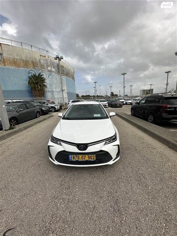 מודעת רכב טויוטה קורולה