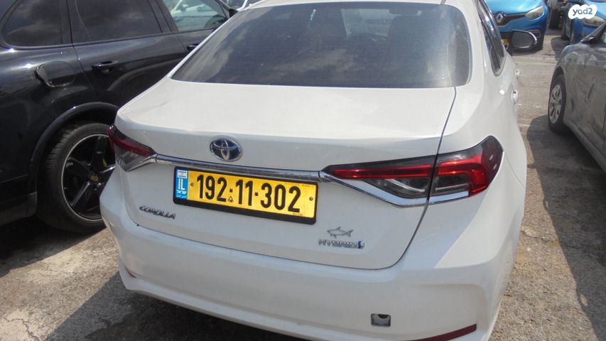 מודעת רכב טויוטה קורולה