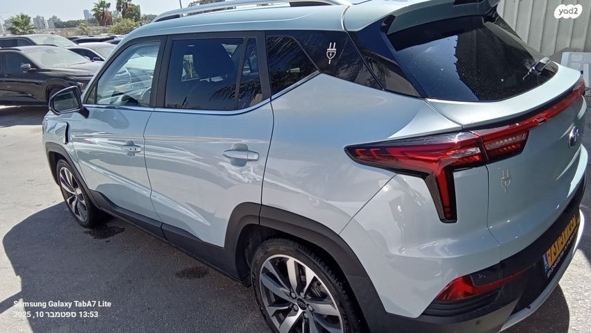 מודעת רכב ג׳יי.איי.סי E-JS4 2