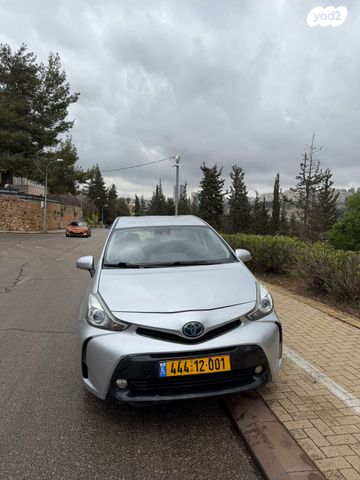 מודעת רכב טויוטה פריוס פלוס