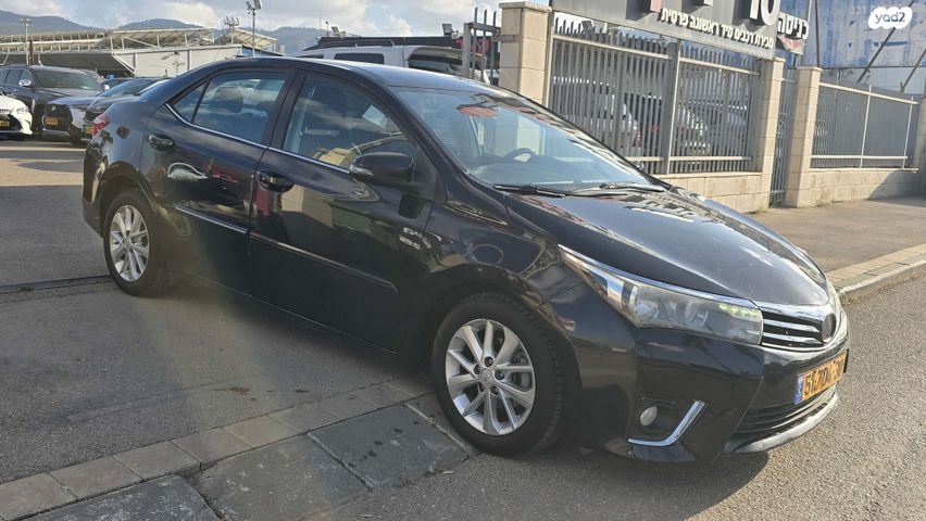 מודעת רכב טויוטה קורולה