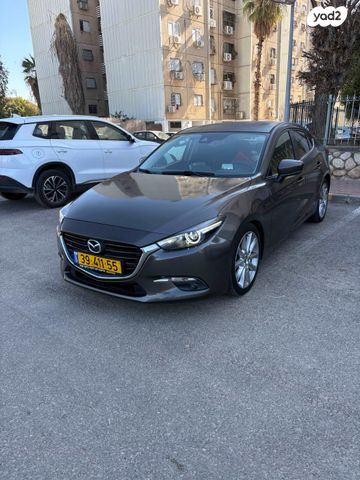 מודעת רכב מאזדה 3