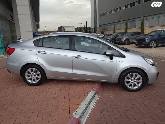 מודעת רכב קיה ריו