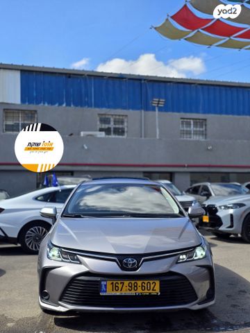מודעת רכב טויוטה קורולה 3