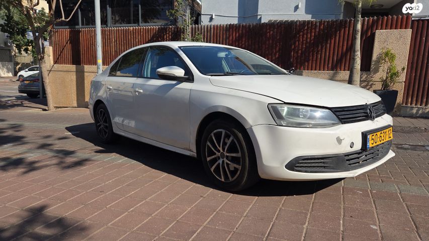 מודעת רכב פולקסווגן ג'טה