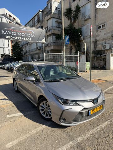 מודעת רכב טויוטה קורולה