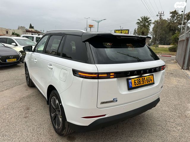 מודעת רכב ג'אקו J5