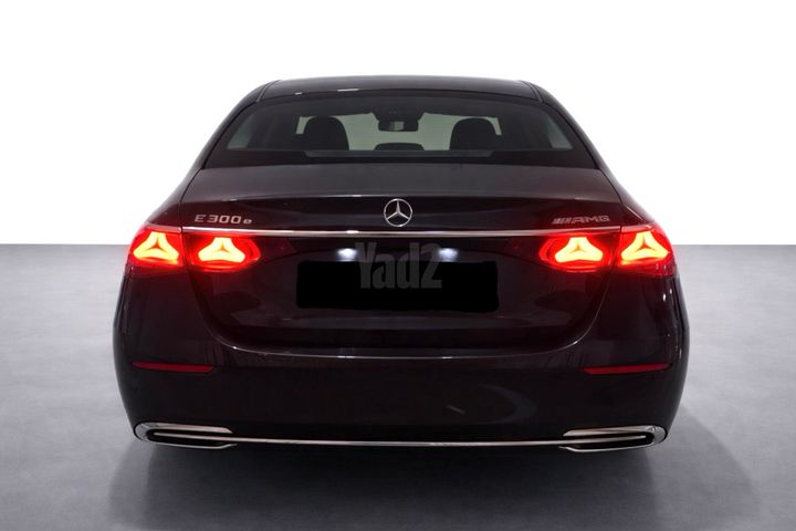 מודעת רכב מרצדס-בנץ E-class 3