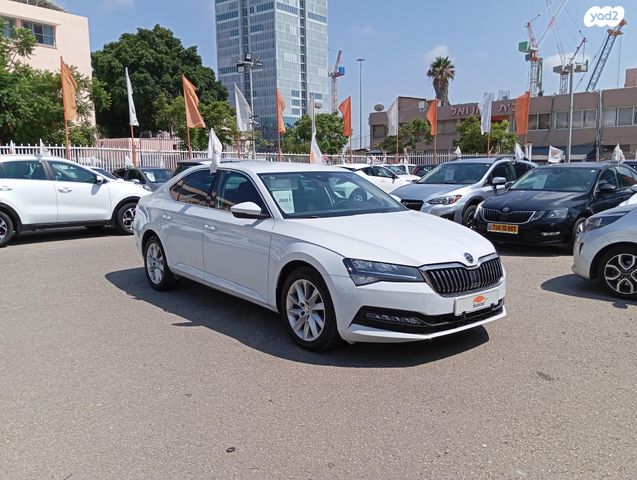 מודעת רכב סקודה סופרב